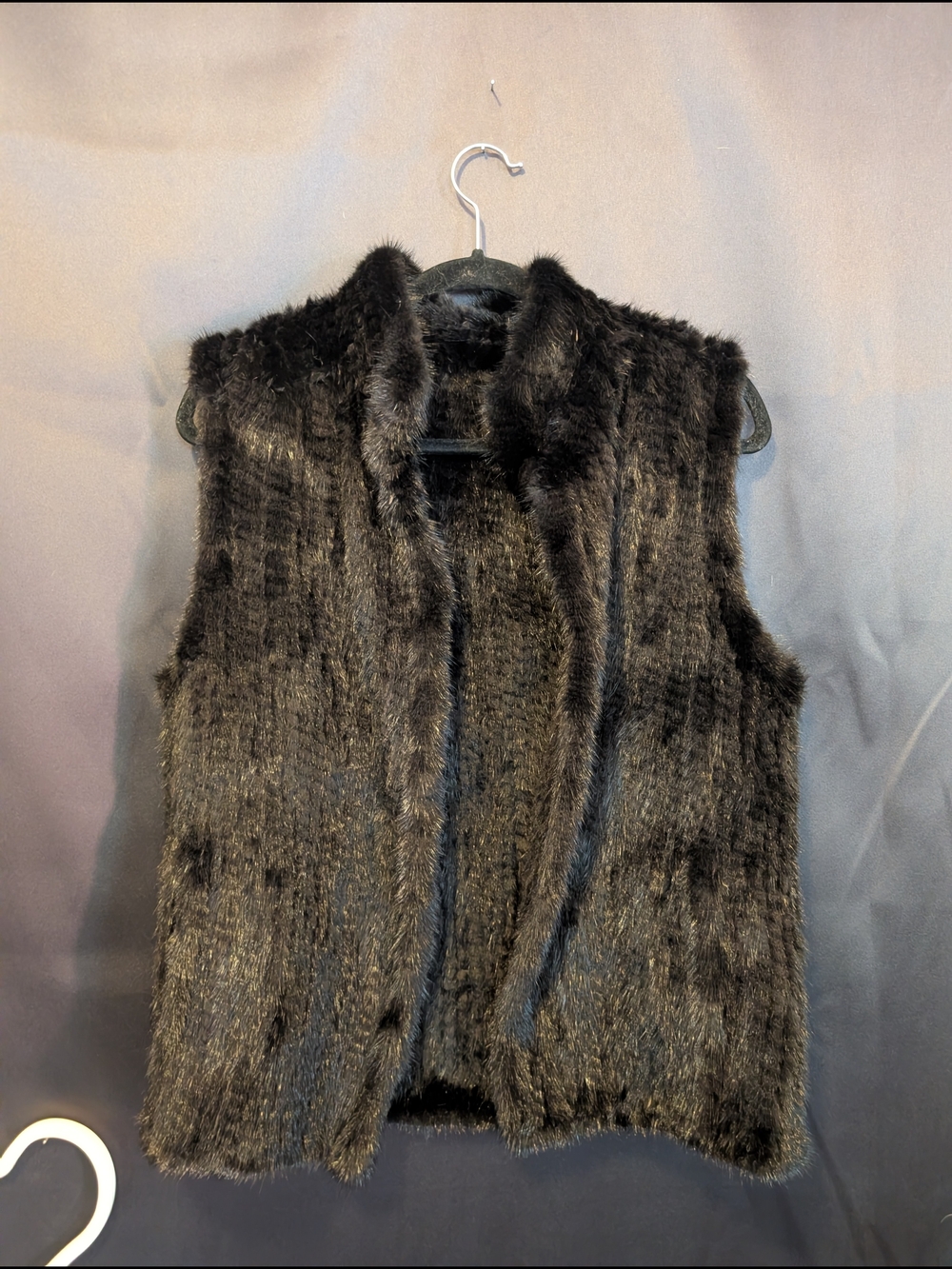 Classic Black Faux Fur Vest - Women's Sleeveless Coat